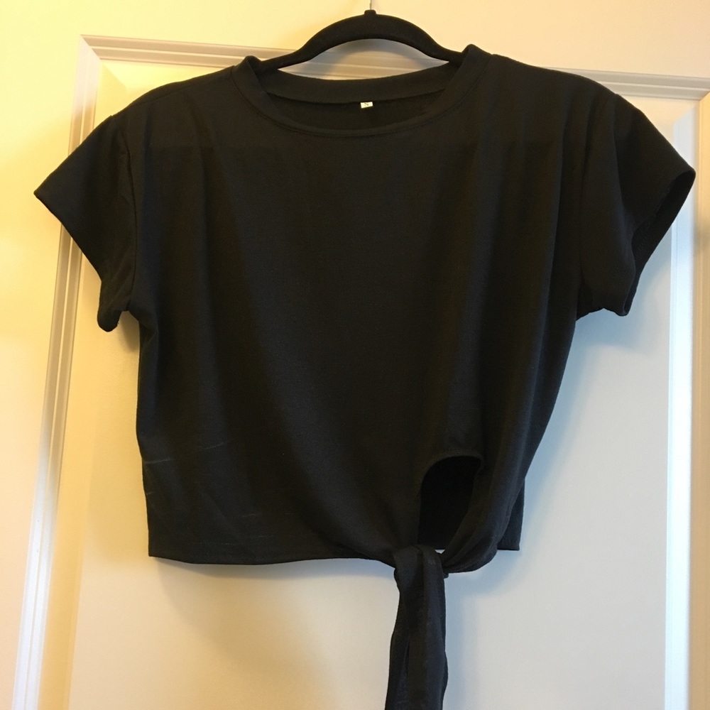 black crop top